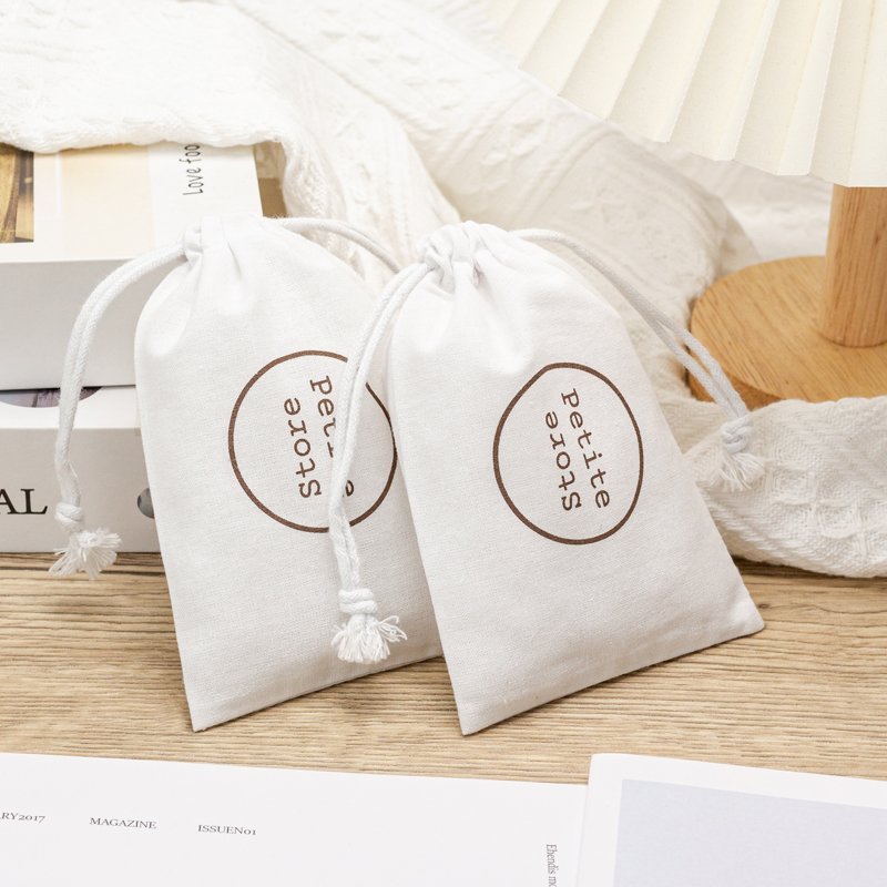 Durable Cotton Cosmetic Skin Care Pouch with White Cotton Ropes Customizable Logo Printing for Soap and Gift Giving