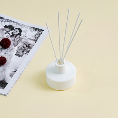 100ML Round Reed Diffuser Bottle White Glass Diffuser Bottle Fragrance Diffuser Bottle