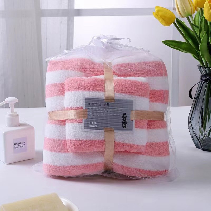 High-density padded high-grade warp knitted coral fleece mother towel soft absorbent towel bath towel set candy strip pattern