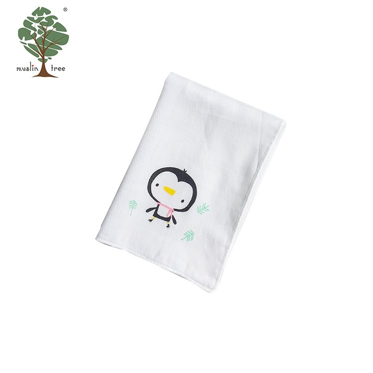 Printed 100% Cotton Muslin Baby Handkerchief Muslin Tree Free Sample Casual Customized Printing Designs 35*35 CM Multi-purpose