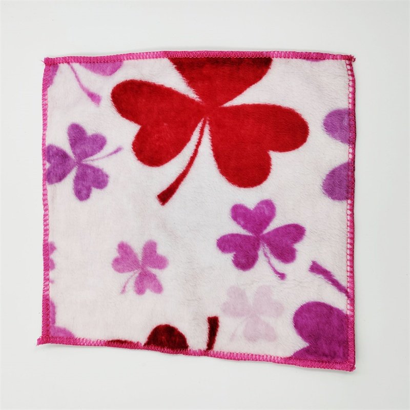 Good quality cheap price promotional flannel printing kitchen towel hand towel handkerchief