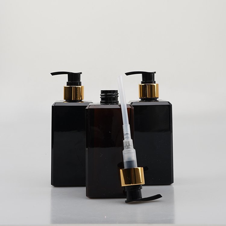 black frosted cosmetic bottle Cosmetics spice jars with bamboo lids packaging cosmetic luxury
