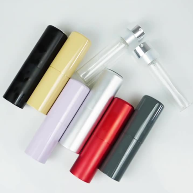 Gradient color rotating perfume bottle breath freshener spray bottle portable boarding perfume bottle