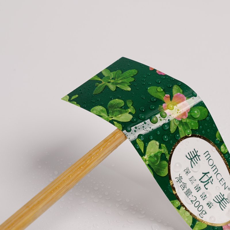 Custom Waterproof Vinyl Adhesive Sticker Logo Design Print Sticker Shampoo Products packaging labels