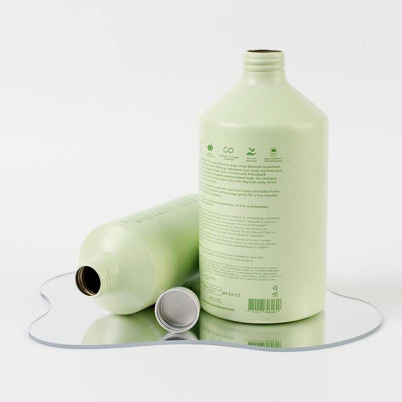 Wholesale custom refillable Flat shoulder cosmetic perfume bottle for cosmetic