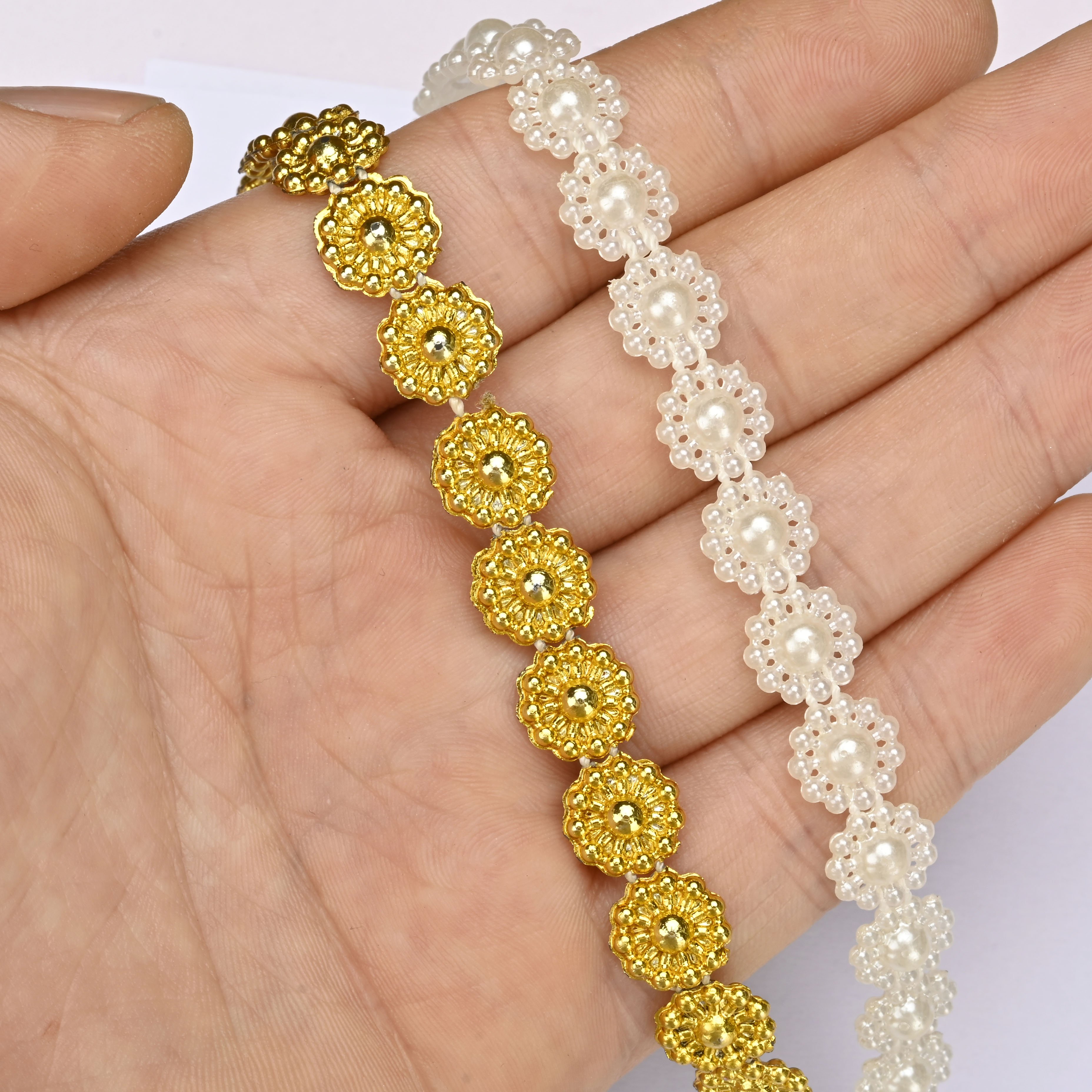 10mm sun flower plastic chain gold electroplated sun flower plastic chain for handkerchief and clothing making