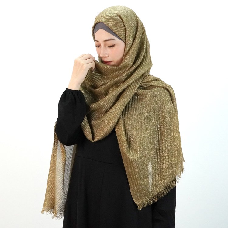 Designers custom golden Shimmer pleated silk scarf Shiny polyester Scarves Crinkle Glitter turban Hijab tassel Shawl for ladies