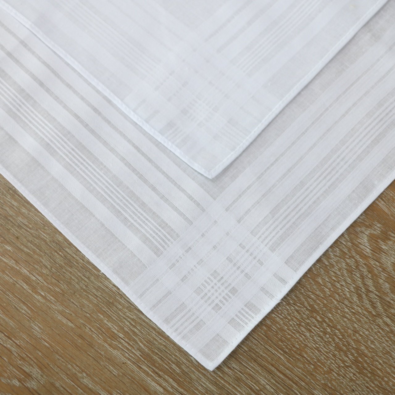 M002-A Printable Embroiderable Wedding Christmas Gift Large square17"x 17"Kerchief Satin fabric White Cotton Men's handkerchief