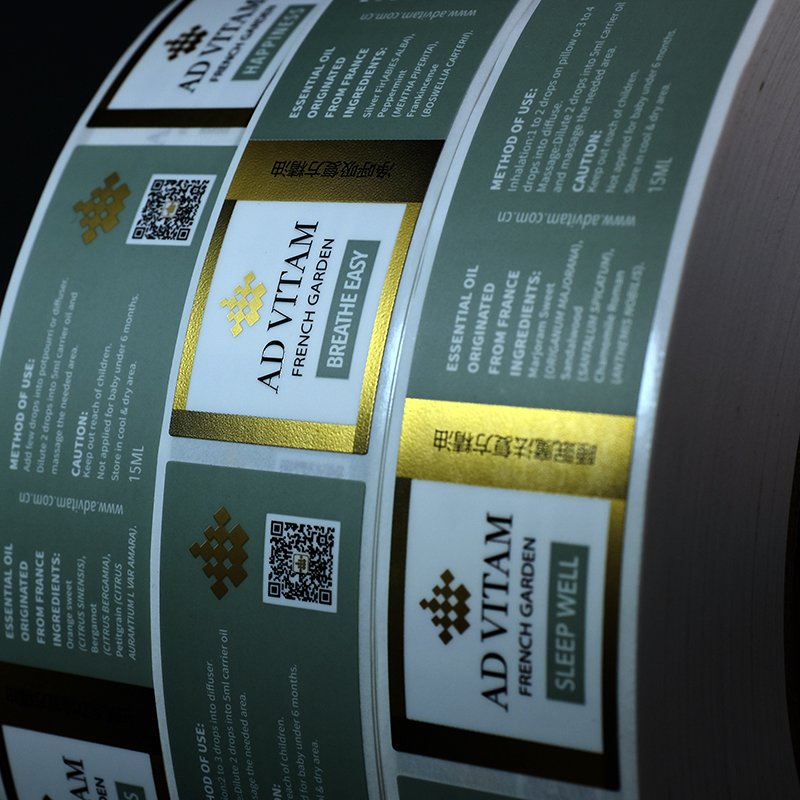 custom High quality LOGO Hot stamping waterproof vinyl Self-adhesive labels on roll Product packaging label sticker