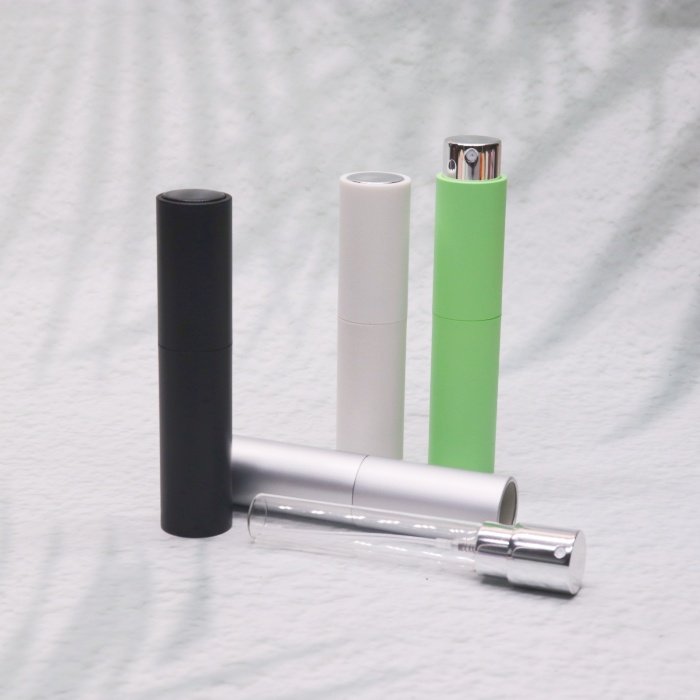 Wedding Souvenirs 8ml spray bottle 5ml Portable Mini Refillable Perfume Bottle Empty Cosmetic Containers Spray Atomizer Bottle