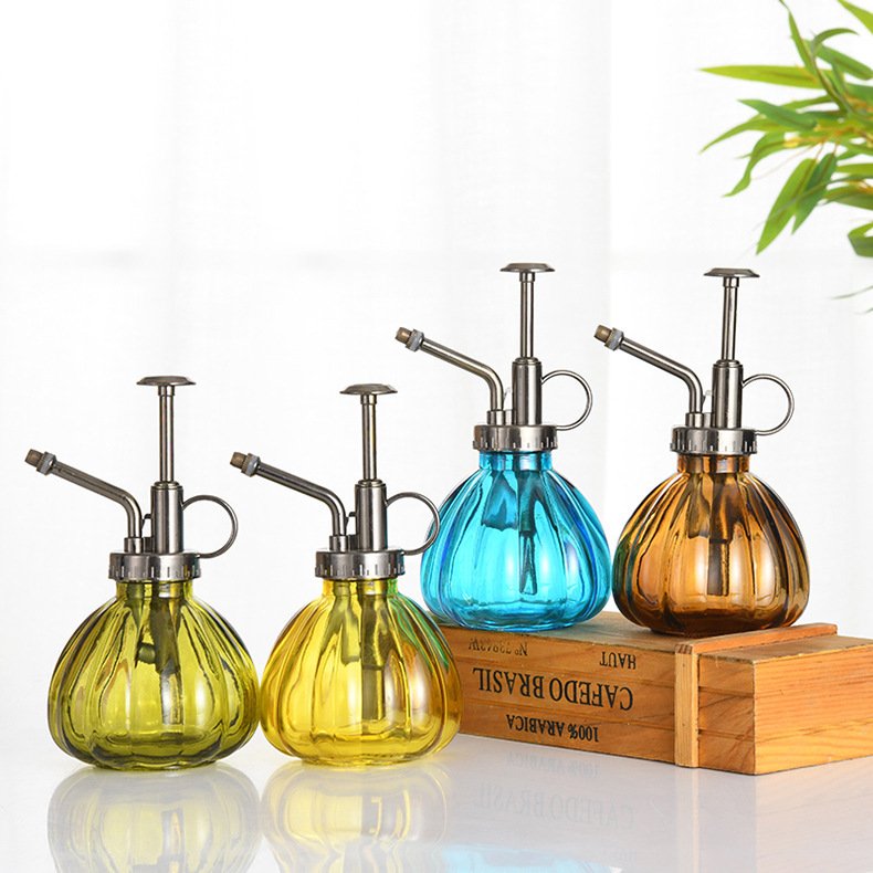 round Plant Mist Bottle with Trigger Pump Watering Spray Bottle Screen Printed Surface Screw Cap Sealing