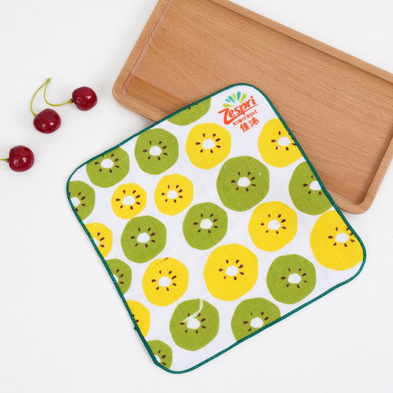Pure cotton gauze kiwi fruit printed handkerchief one side pure cotton one side gauze active printed square towel