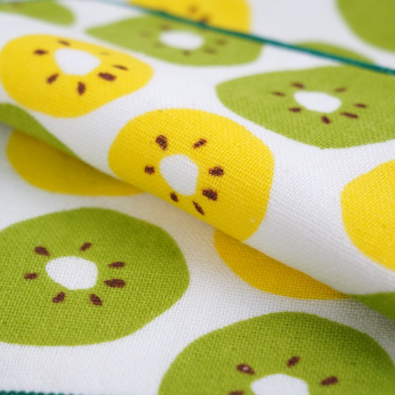 Pure cotton gauze kiwi fruit printed handkerchief one side pure cotton one side gauze active printed square towel