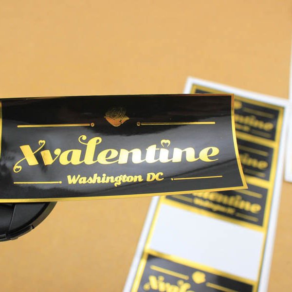 Manufacturer of custom High Quality Hot Gold Foil Embossment Texture Paper Wine Bottle Label Stickers