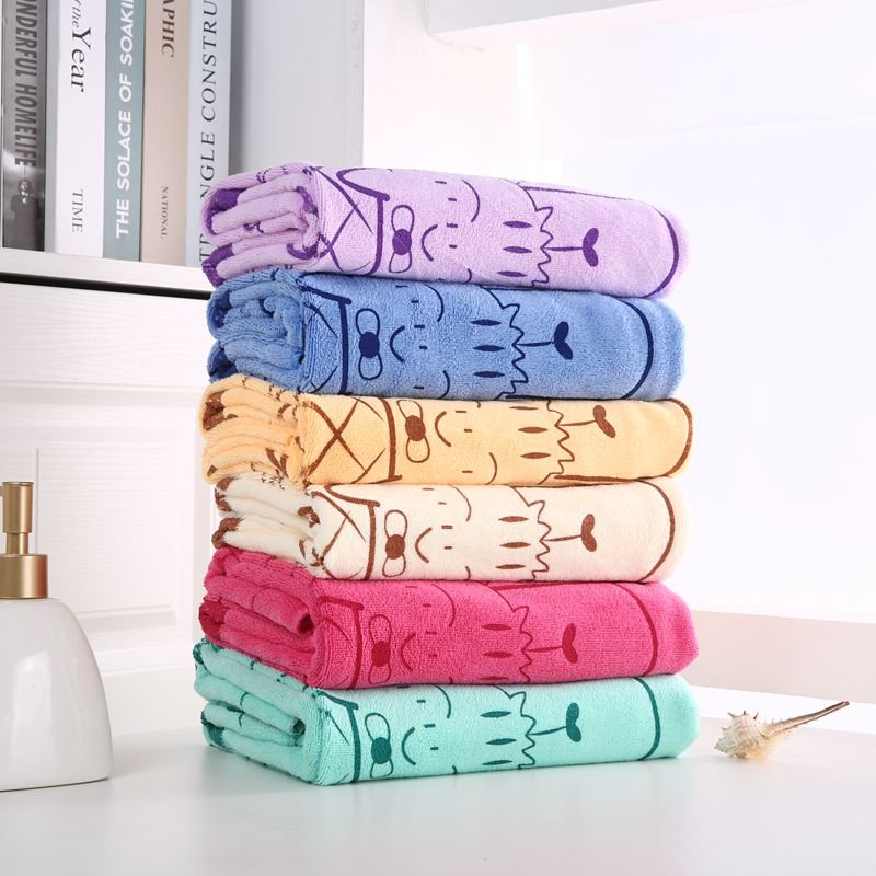 Wholesale cartoon printed pattern children's handkerchief absorbent quick-drying napkin baby small square towel