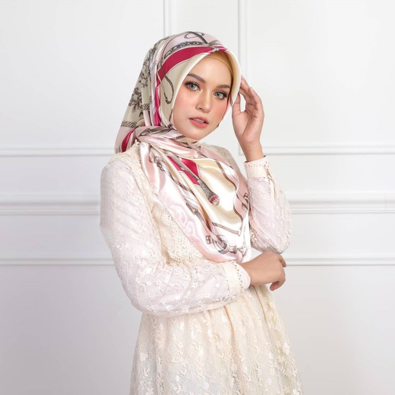 HZW-22043 Wholesale Print Wrap Handkerchief Bandana Neck Tie Scarves Shawls Women Small Square Satin Scarf-90*90cm