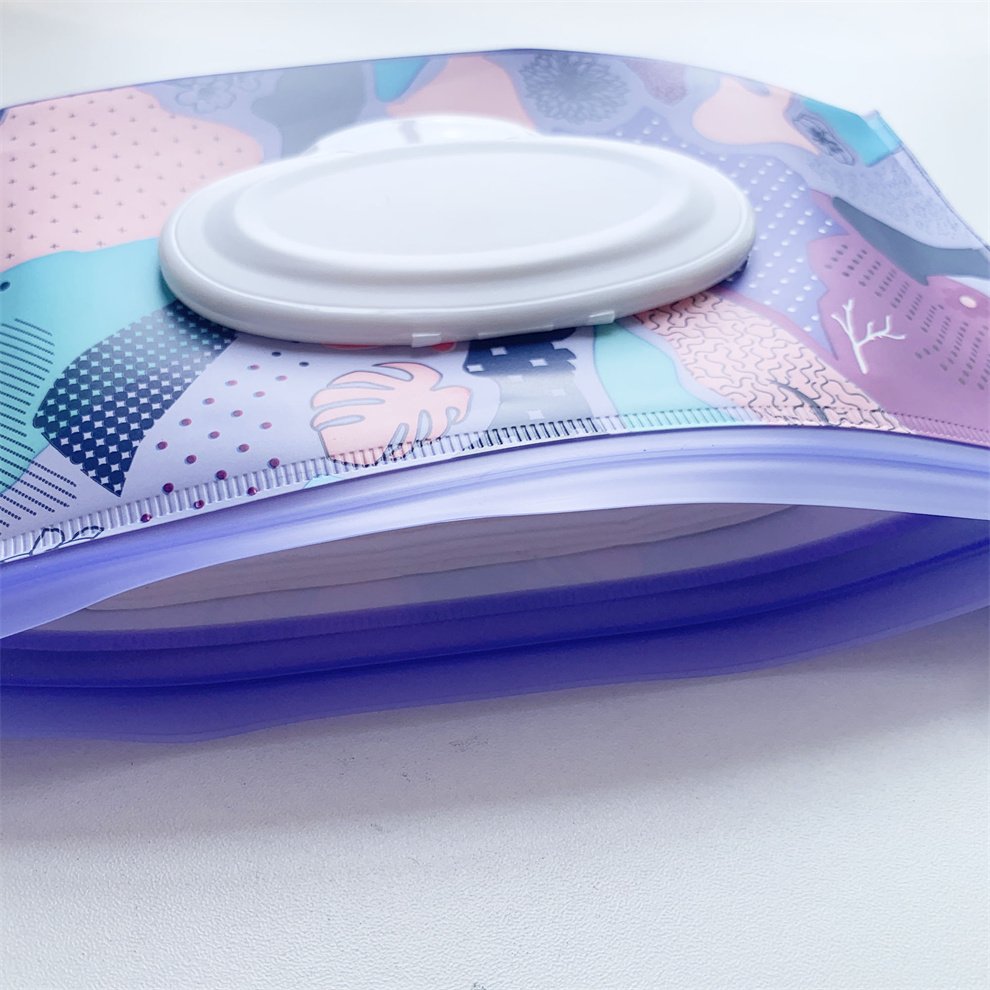 Custom Printed EVA Baby Wipes Reusable Travel Wet Wipe Floral Pouch Dispenser Portable Refillable Wipes Holder Container