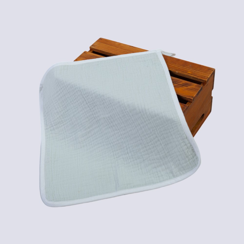 hot saling baby handkerchief dyed 4 layers cotton gauze wholesale small hand towels for newborn