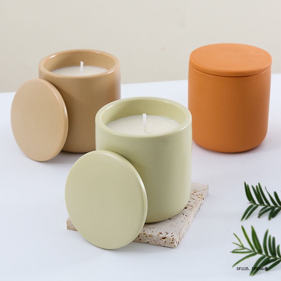 Decorative Luxury 8oz 10 Oz 12 Oz Color Pottery Candle Jars And Packaging Matte White Ceramic Candle Vessels With Lid