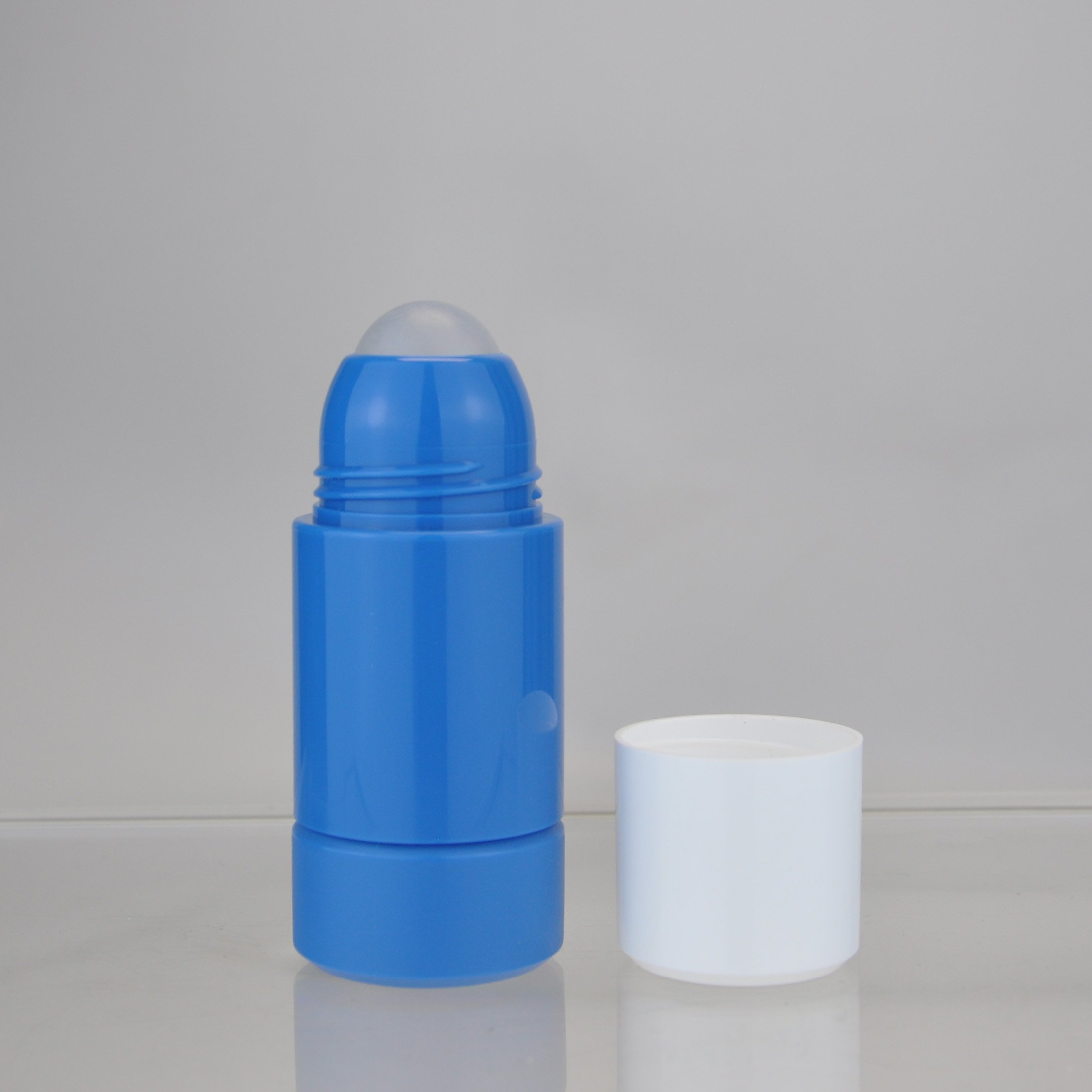Refillable Roll On Bottle With Replaceable Inner Bottle For Essential Oil Plastic Deodorant Packaging