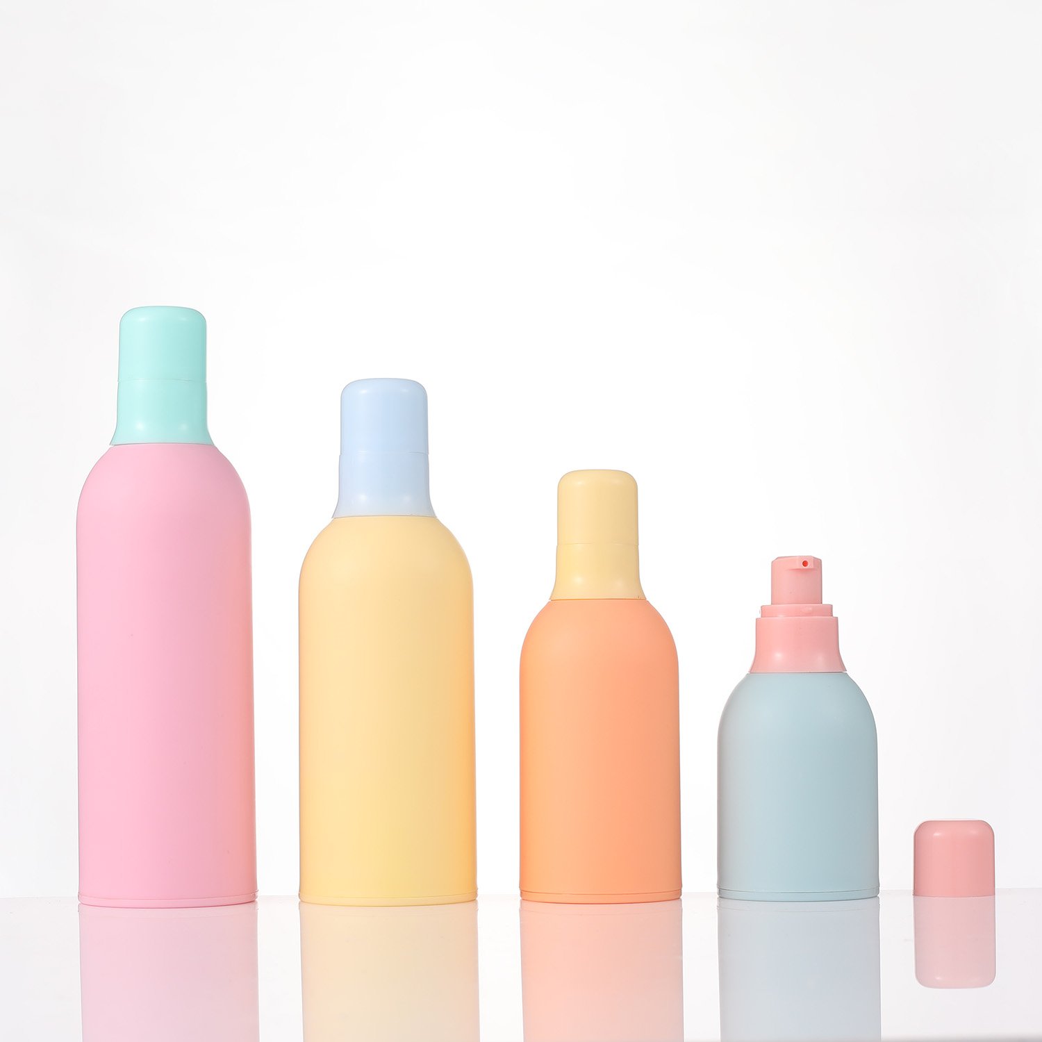 Colorful 30ml Travel Airless Vacuum Pump Bottle Customizable Logo Plastic Body For Cosmetic Skin Care