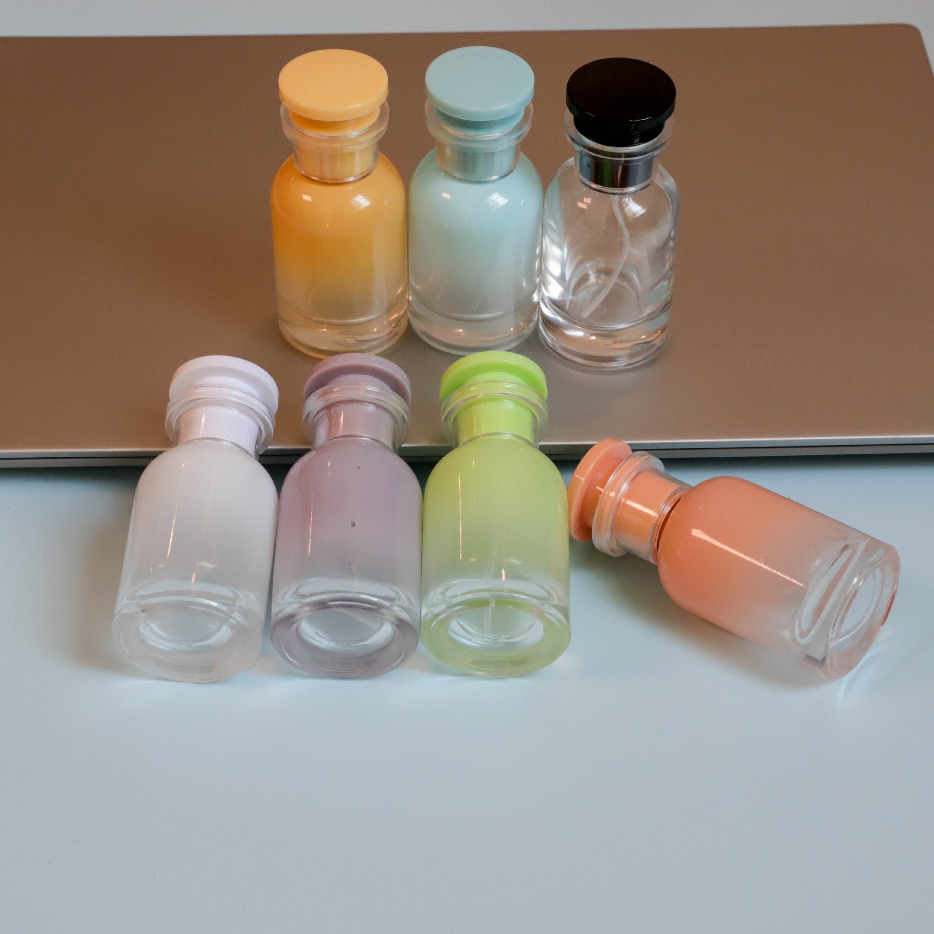 30ML candy color high-end perfume bottle Portable cosmetic spray bottle glass empty bottle