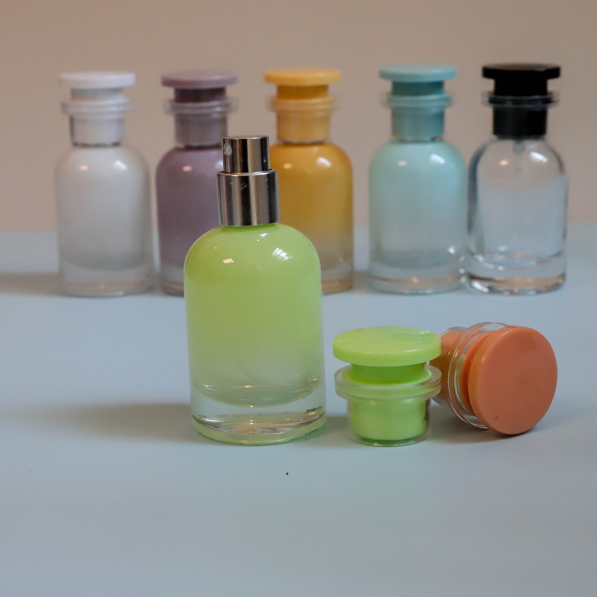 30ML candy color high-end perfume bottle Portable cosmetic spray bottle glass empty bottle