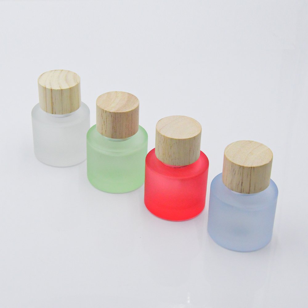 Custom Perfume Glass Bottle 50Ml Colourful Frosted Perfume Bottle With Wooden Lids