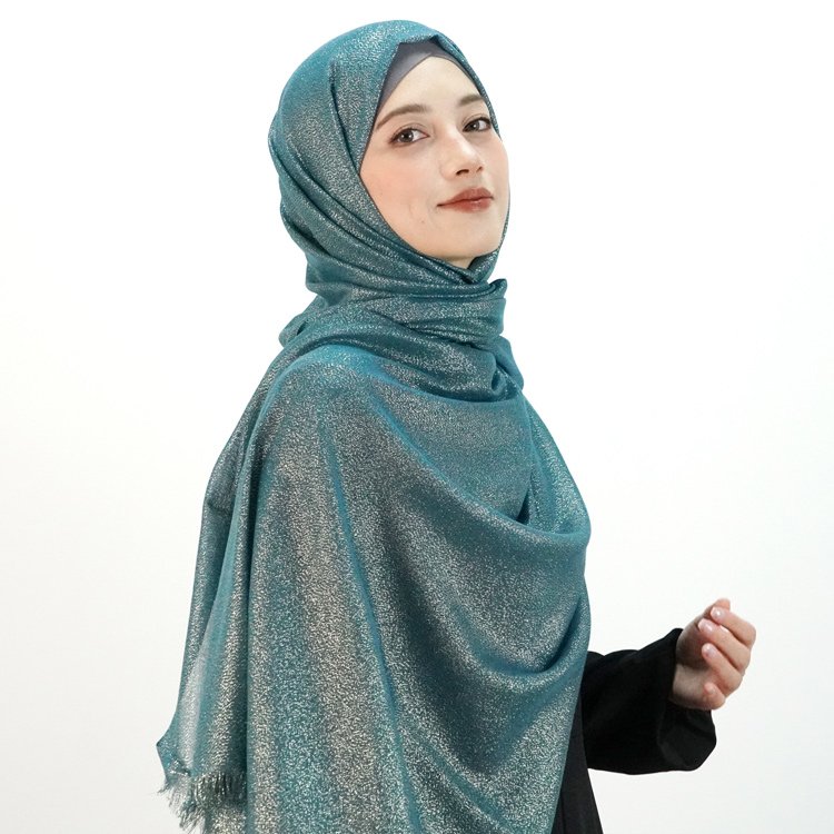 Wholesale islamic woman custom glitter medina silk scarf shiny khimar hijab musulman voile veils tassel chiffon shawl dubai 2024