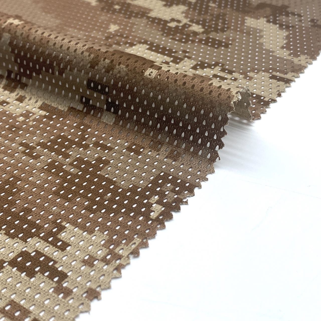 100%polyester printed Desert Digital camo mesh farbirc for Middle East Tactical Headwrap jacket