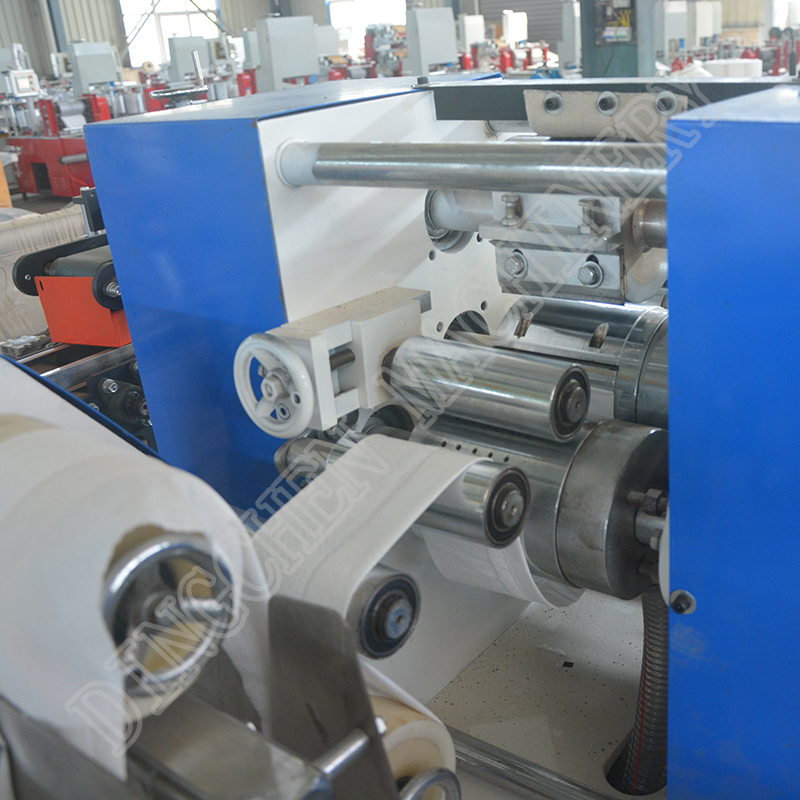 Low Investment Small Size Pocket Handkerchief Tissue Paper Folding Making Machine Pocket Tissue Machine