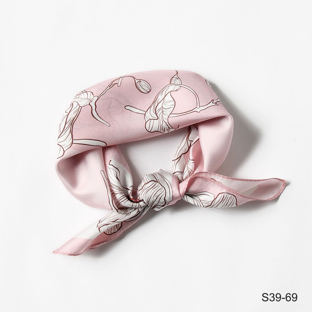 Luxury High Quality Silk Scarf Soft Smooth 70*70cm Silk Square Scarf Muffler Neckerchief For Women Silk Scarves Handkerchief