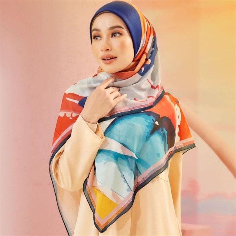 High Quality Wholesale Cotton Voile Robe Keffiyeh Soft Ethnic Square Tudung Bawal Prayer Hijab Custom Turkish Moon Design