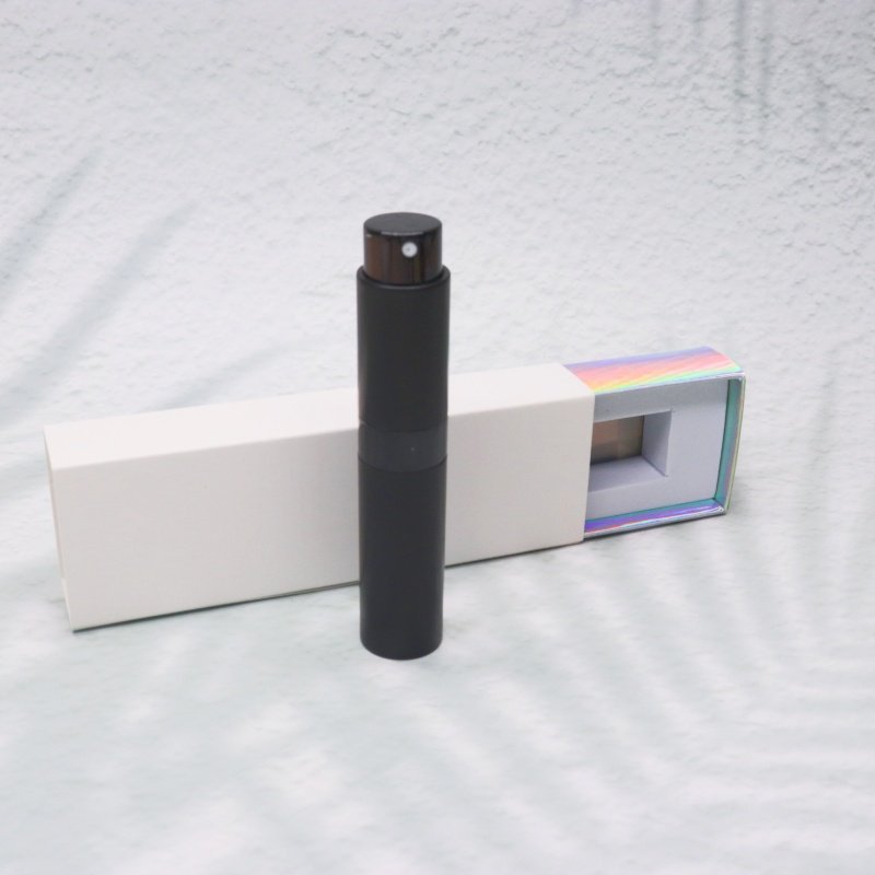 Factory Custom 8ml 10ml Perfume Oil Bottle Round Shape Purple Silver Refillable Twist Up Travel Atomizers Perfume Spray Bottle