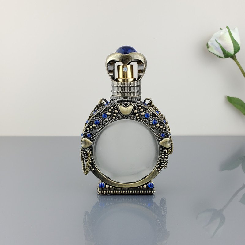 Hot selling oil fragrance fresh and elegant lasting fragrance 15ml perfume bottle Middle Eastern style