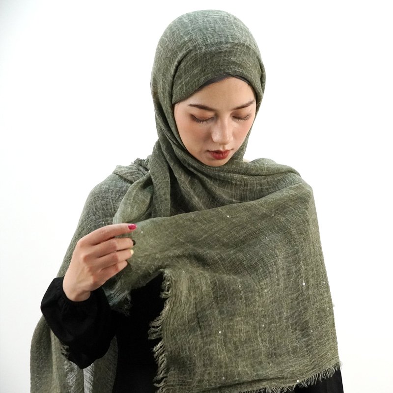 Fashion ethnic glitter sequin viscose scarf rayon cotton khimar hijabs muslim women tassel head shaded shawl handkerchiefs 2024