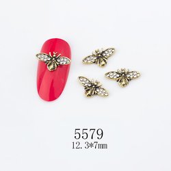 5579