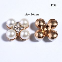 D39