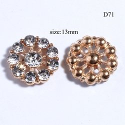 D25