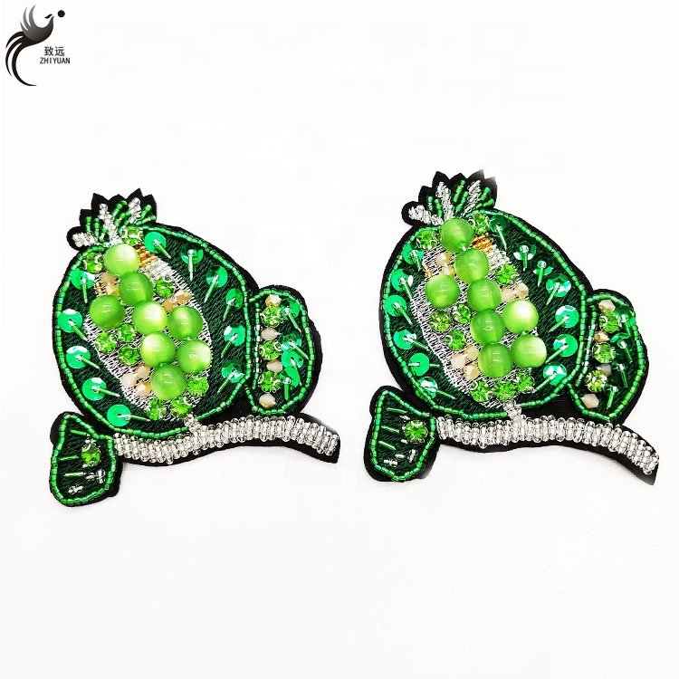 Handmade products pineapple rhinestone decoration clothing accessories appliques for clothes rhinestones