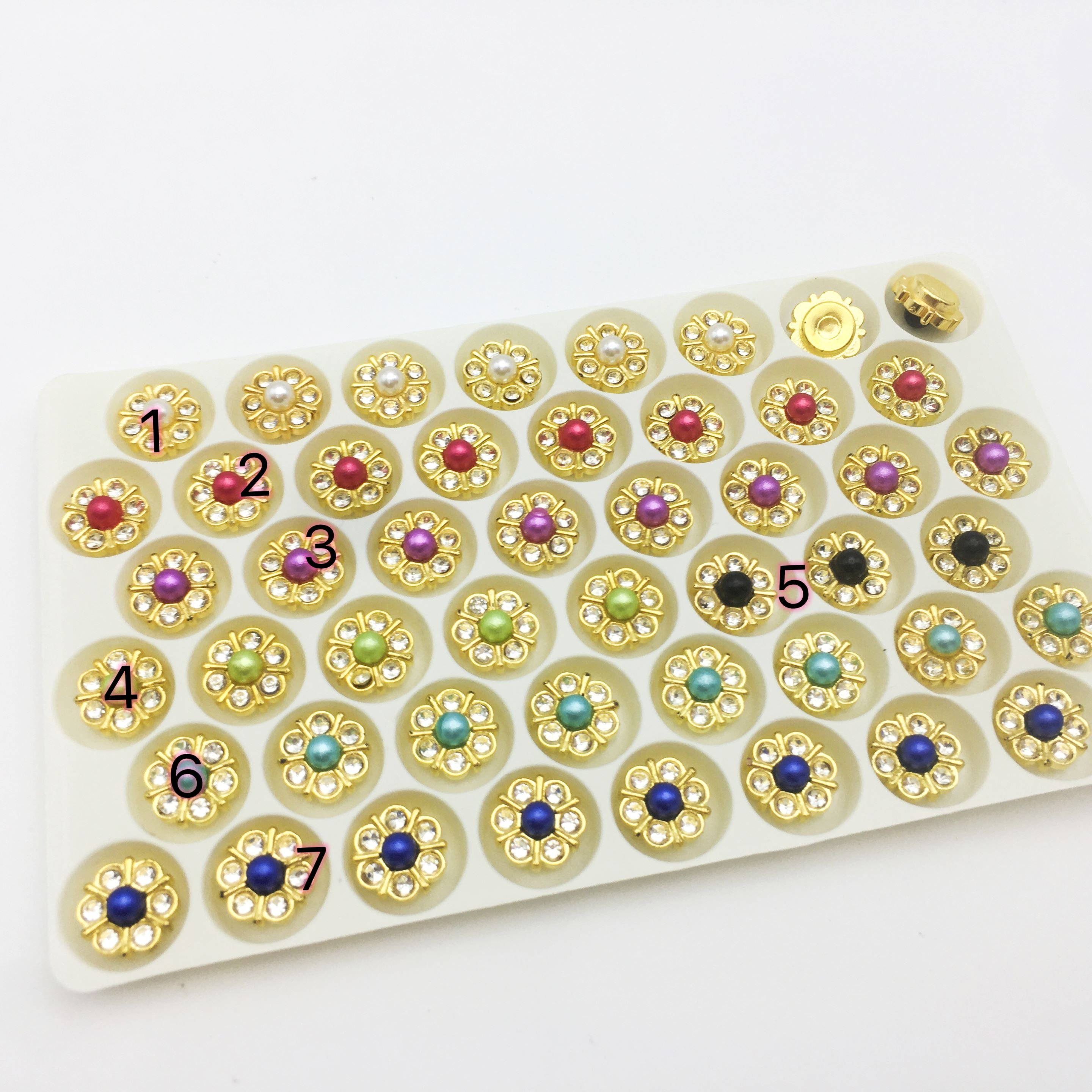 SINRONG 10mm Plum Blossom Plastic Buckle DIY Machine Printed Cross Color Flower Diamond Pendant for Jewelry Shoes Garments Bags
