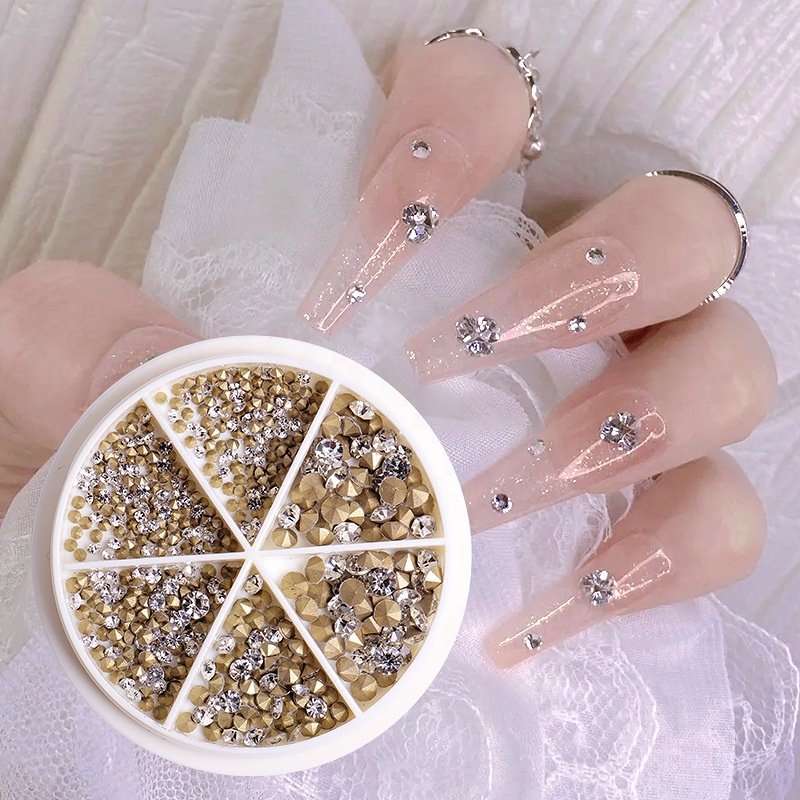 High Quality Press On Nail Box Rhinestones Kit Art Decoration 3d Nail Art Bling Crystal Glitters Stone Shaped Rhinestone Nail