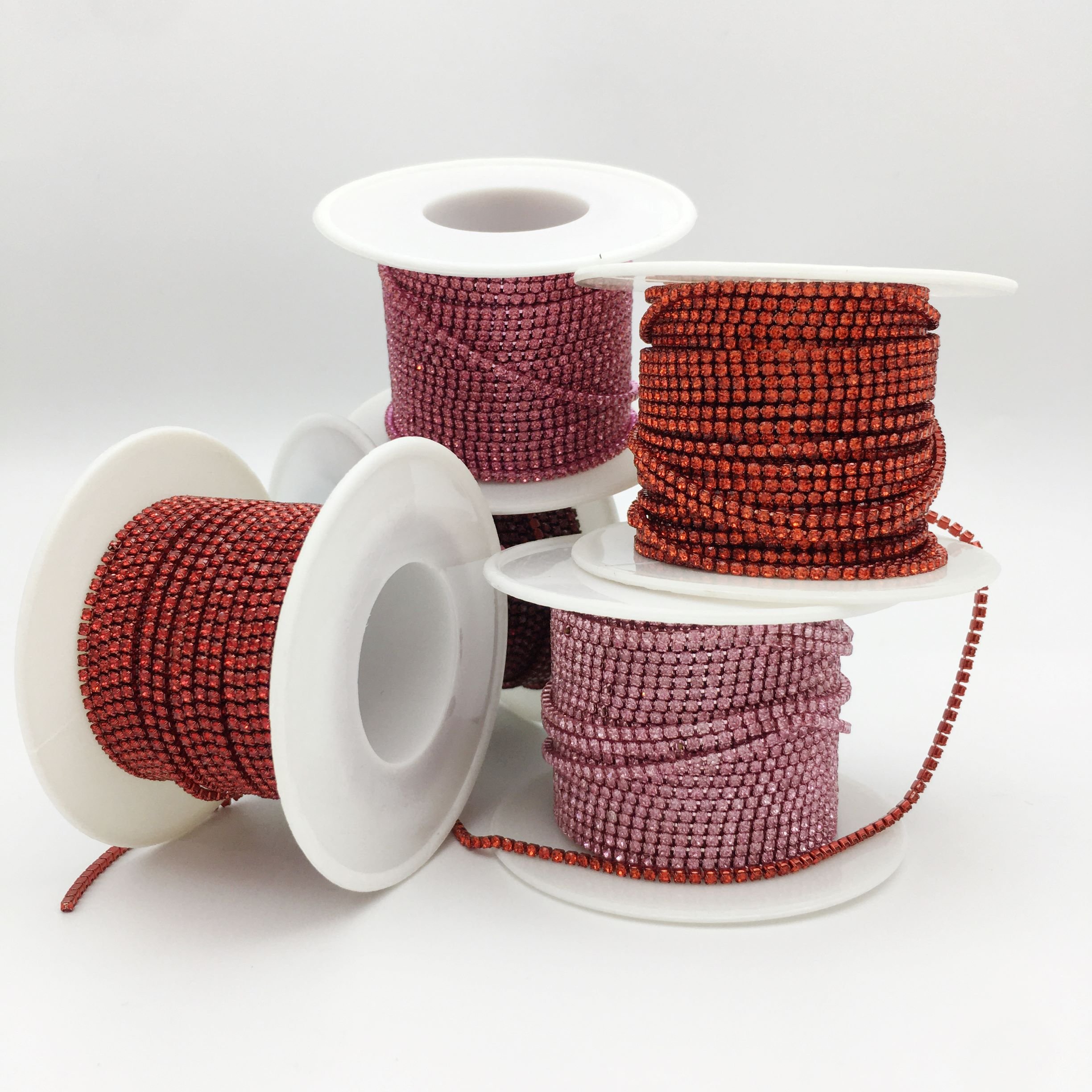 SINRONG Wholesale rhinestone SS4 cup chain Multiple colors rhinestone Chain Sewing clothing, shoes, and bag decorations