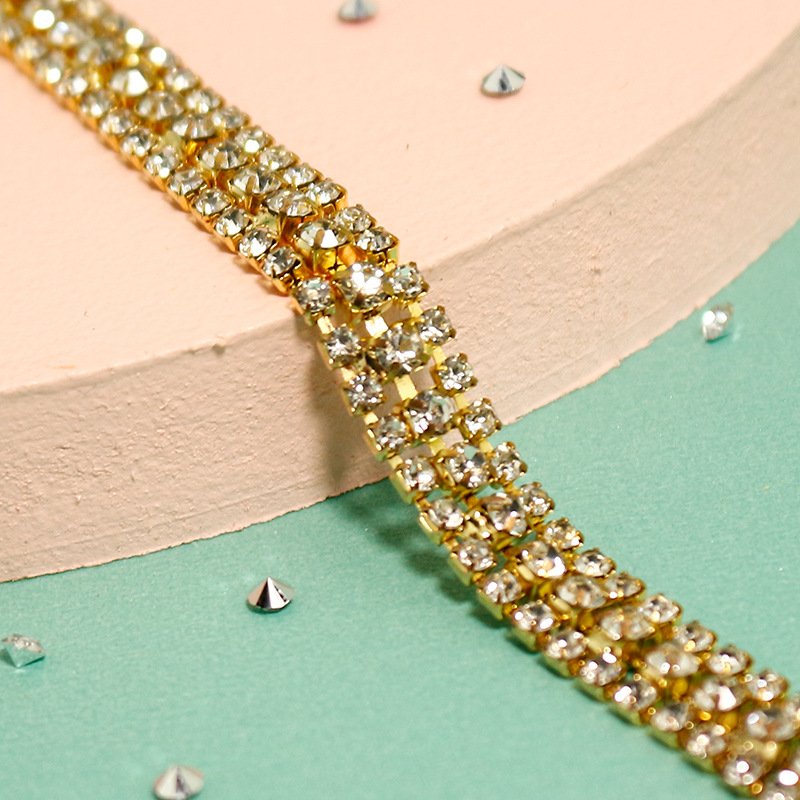 Custom Crystals Supplier Flower Pattern Acrylic Colorful AB Flat Back Crystal Rhinestone Trim