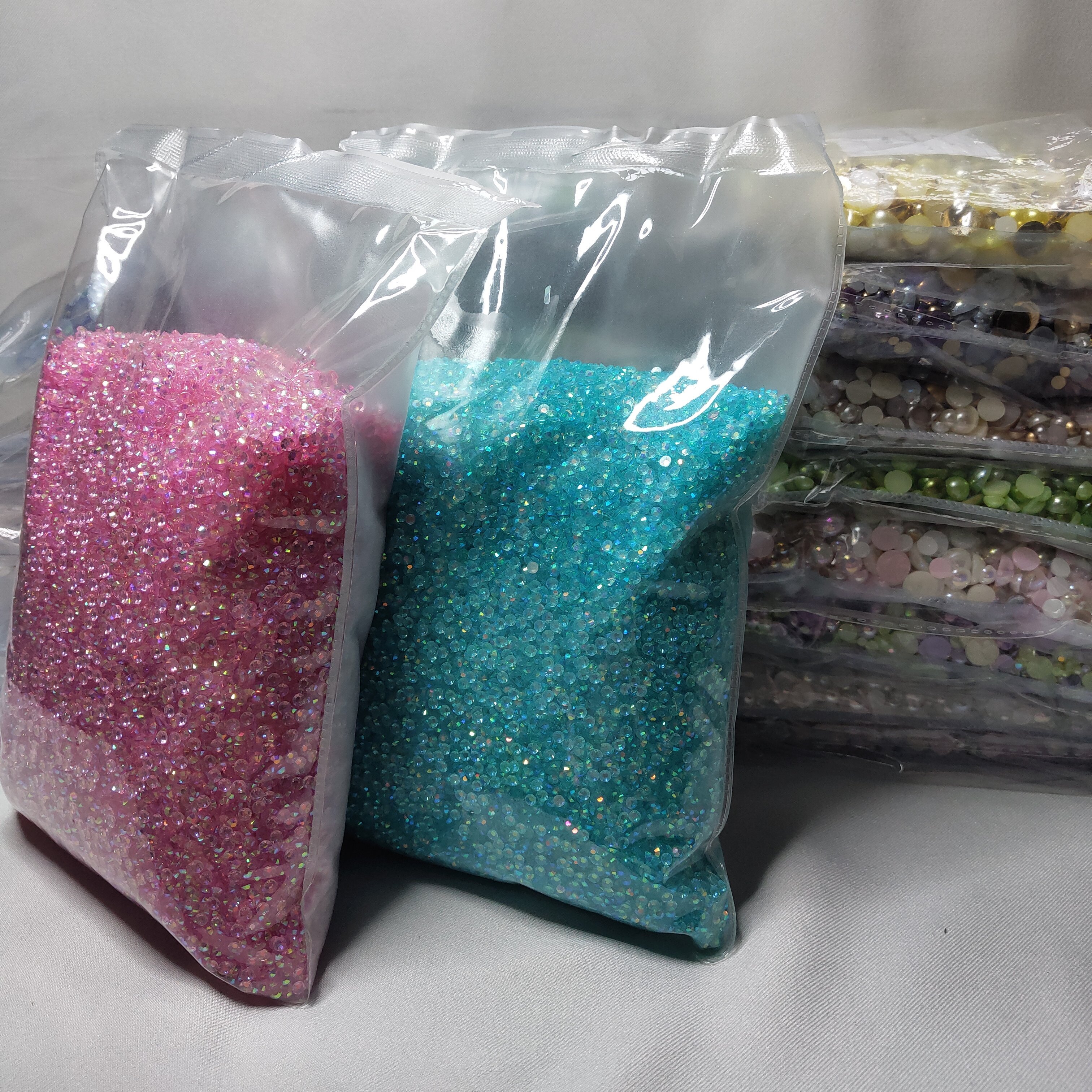 Hot Sale 2 3 4 5 6 mm Jelly Round Nails Crystal Stones Non Hotfix Resin Strass Flat Back Rhinestones For Crafts