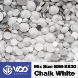 048 Chalk White