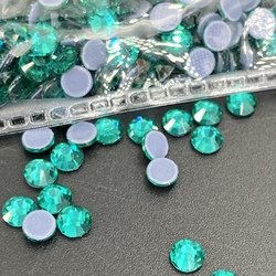 015 Green Zircon