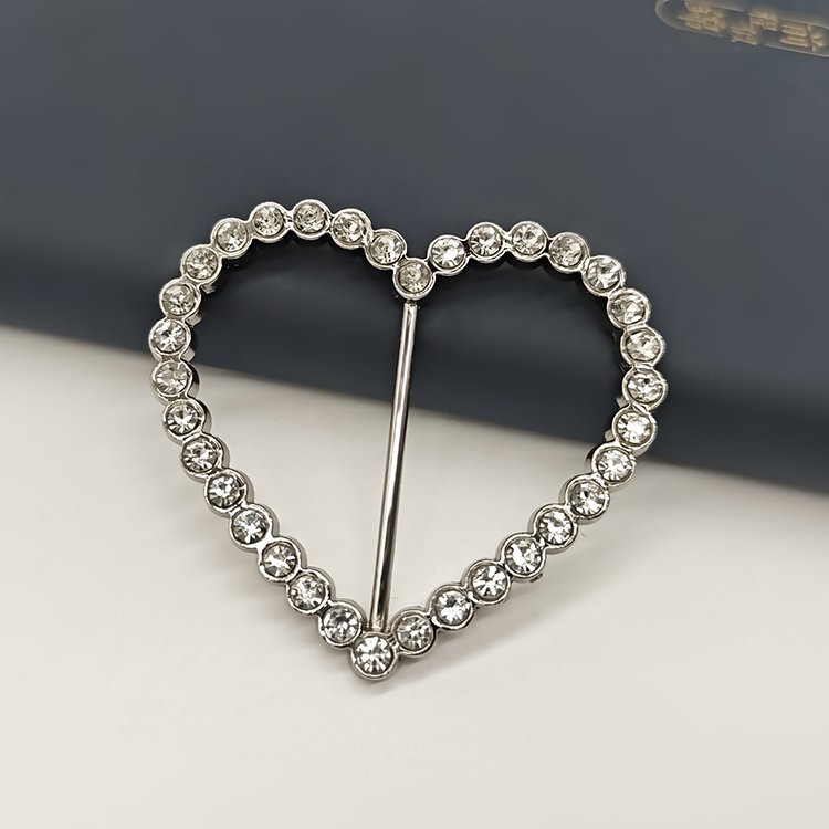Custom Logo Fancy Design Luxury Apparel Metal Trims Rhinestone Buckle Decorative Heart Shape Slide Bag Buckle For Women