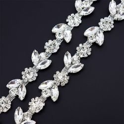 White on Silver (Dense Claw)