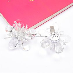 7cm clear flower